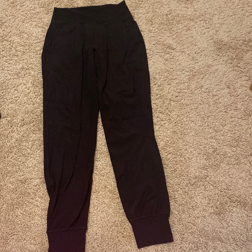 Womens lululemon joggers